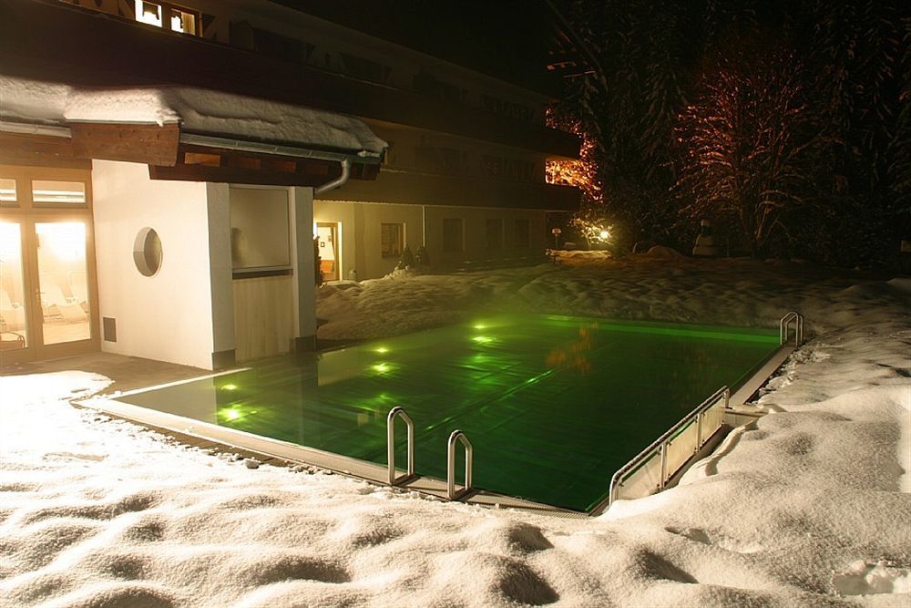 Aparthotel Landhof 4*