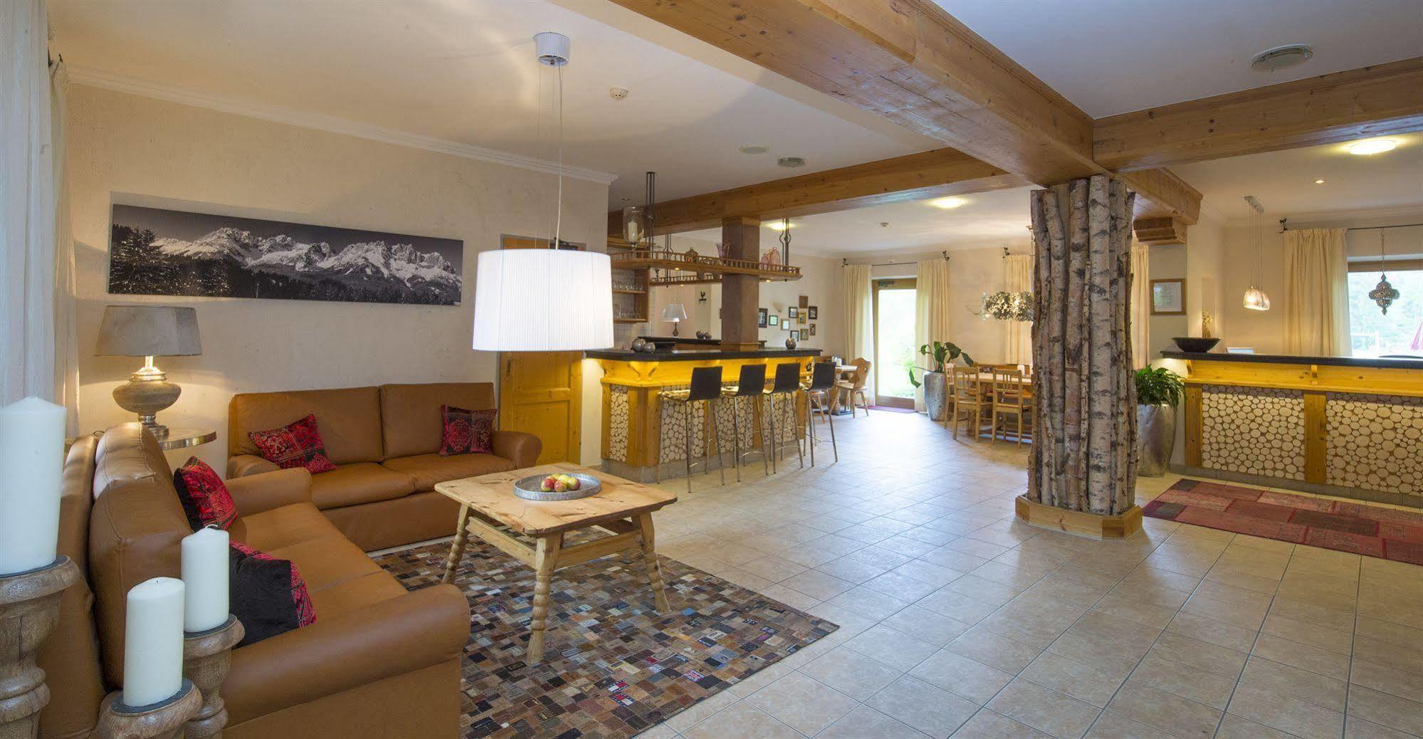 Landhof 4*