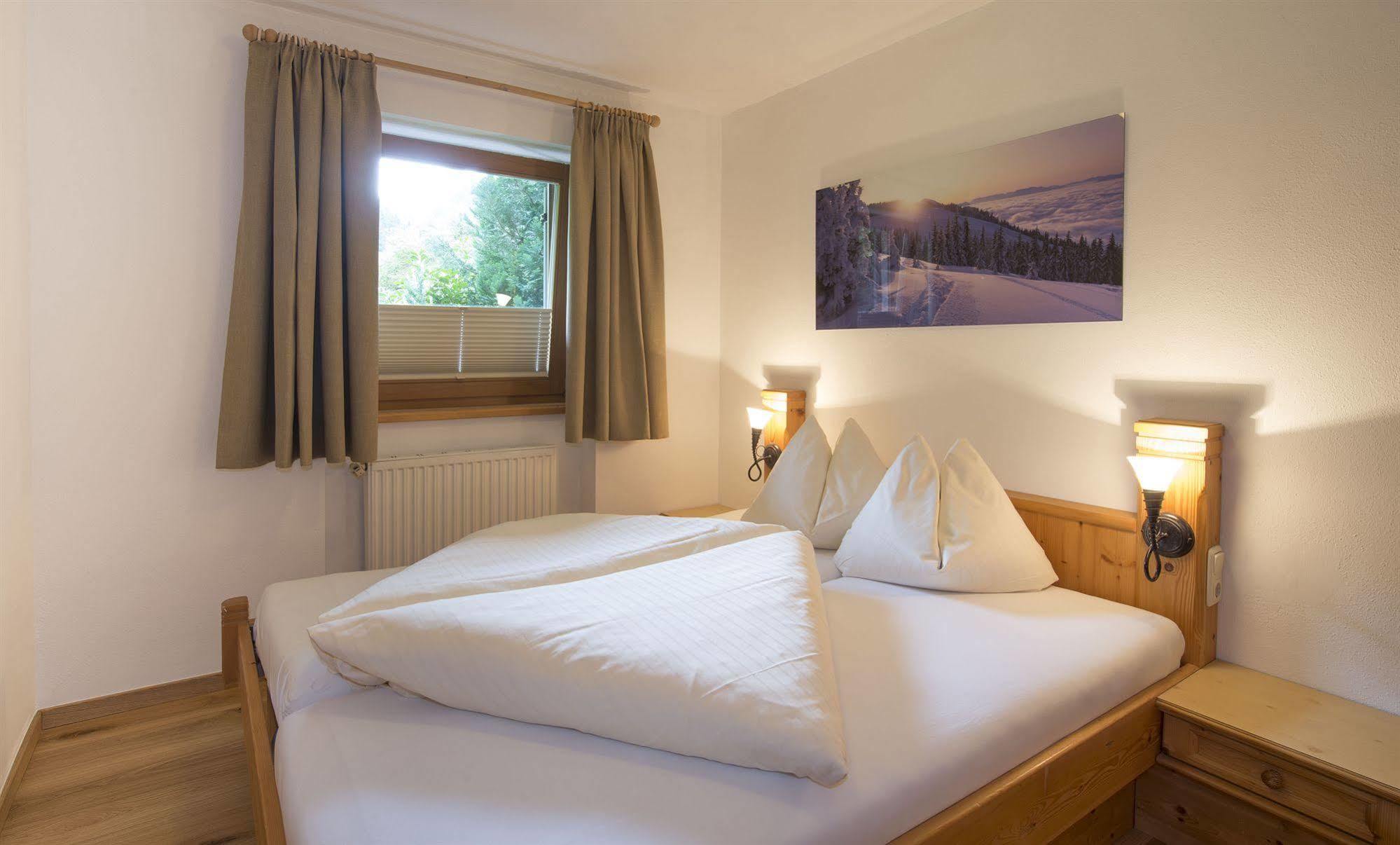 Apartahotel Landhof 4*